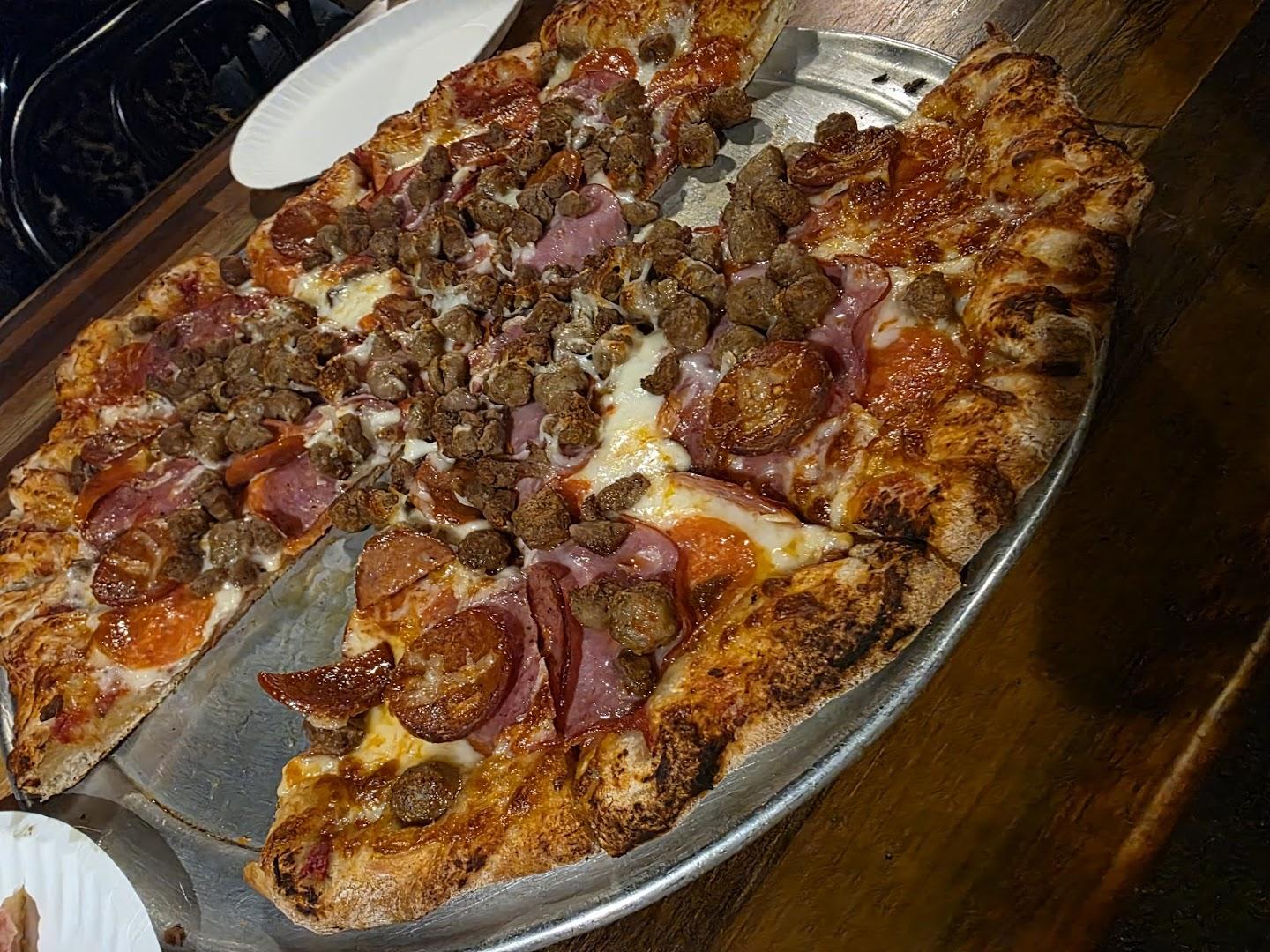 Howie & Son's Pizza Parlor
